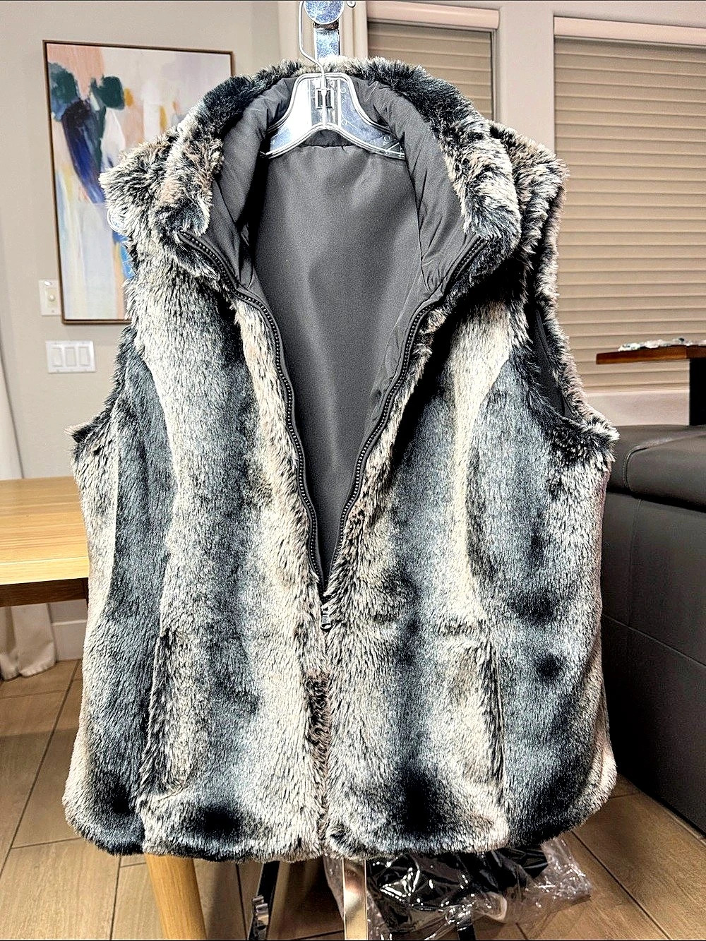 Kisten Blake Faux Fur Vest Black Gray Size XL Like New